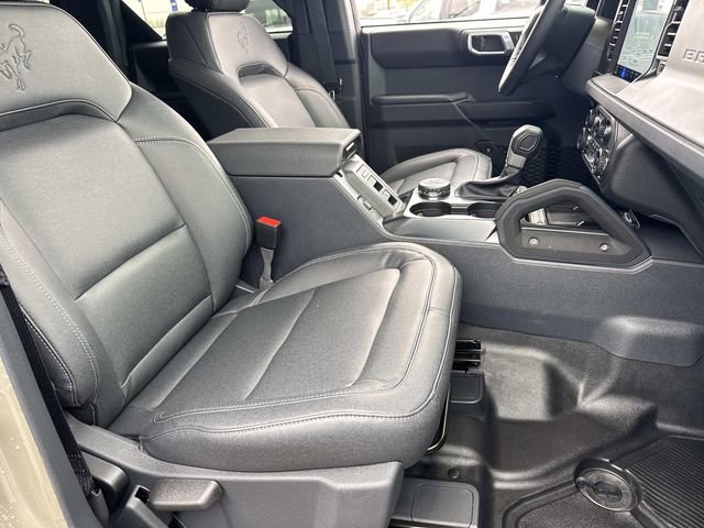 New 2026 Ford Bronco Badlands image 11