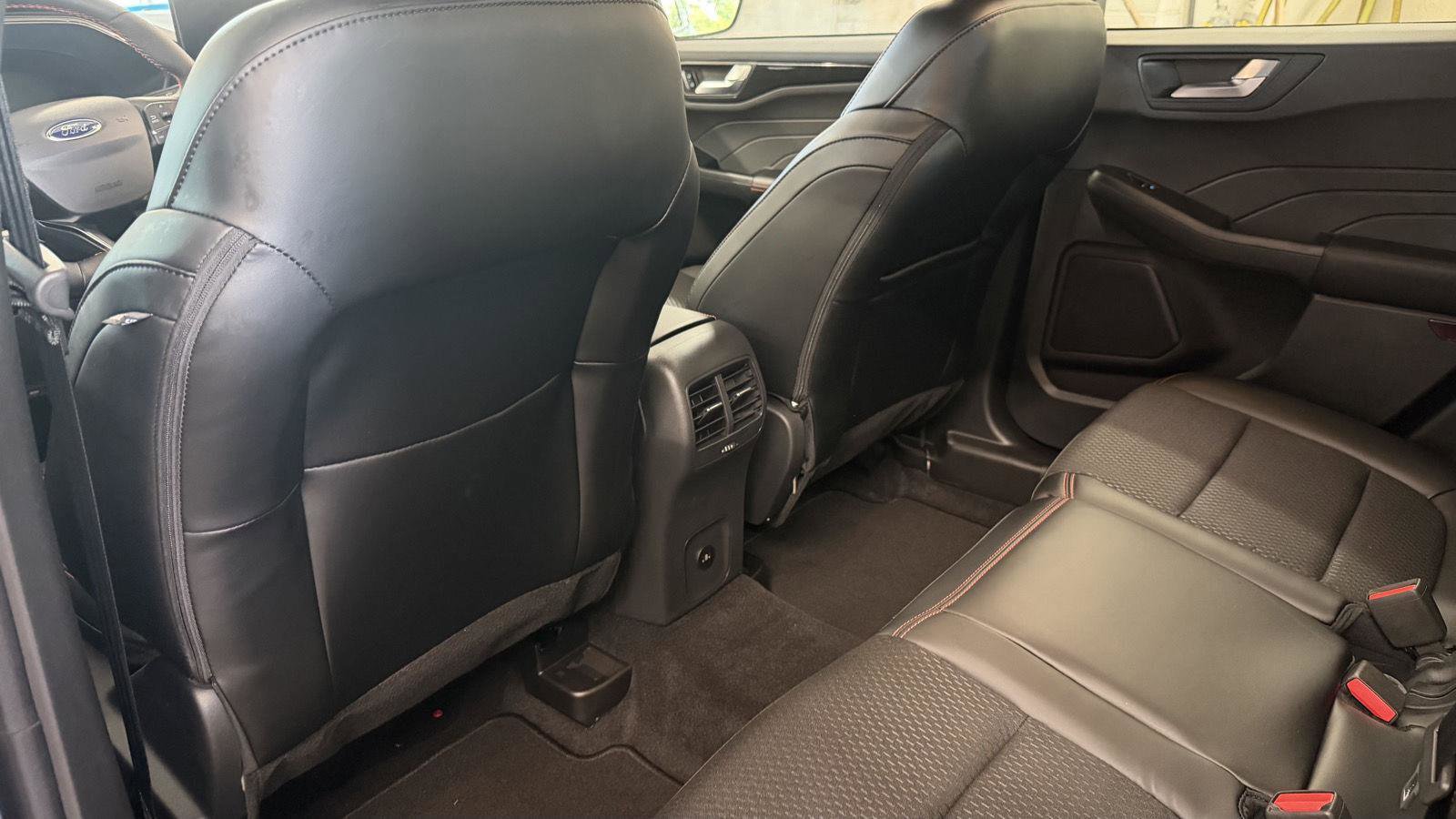 New 2026 Ford Escape ST-Line w/ Tech Pack #1 image 24