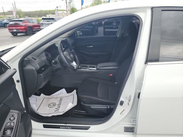 Used 2024 Nissan Sentra SV image 17