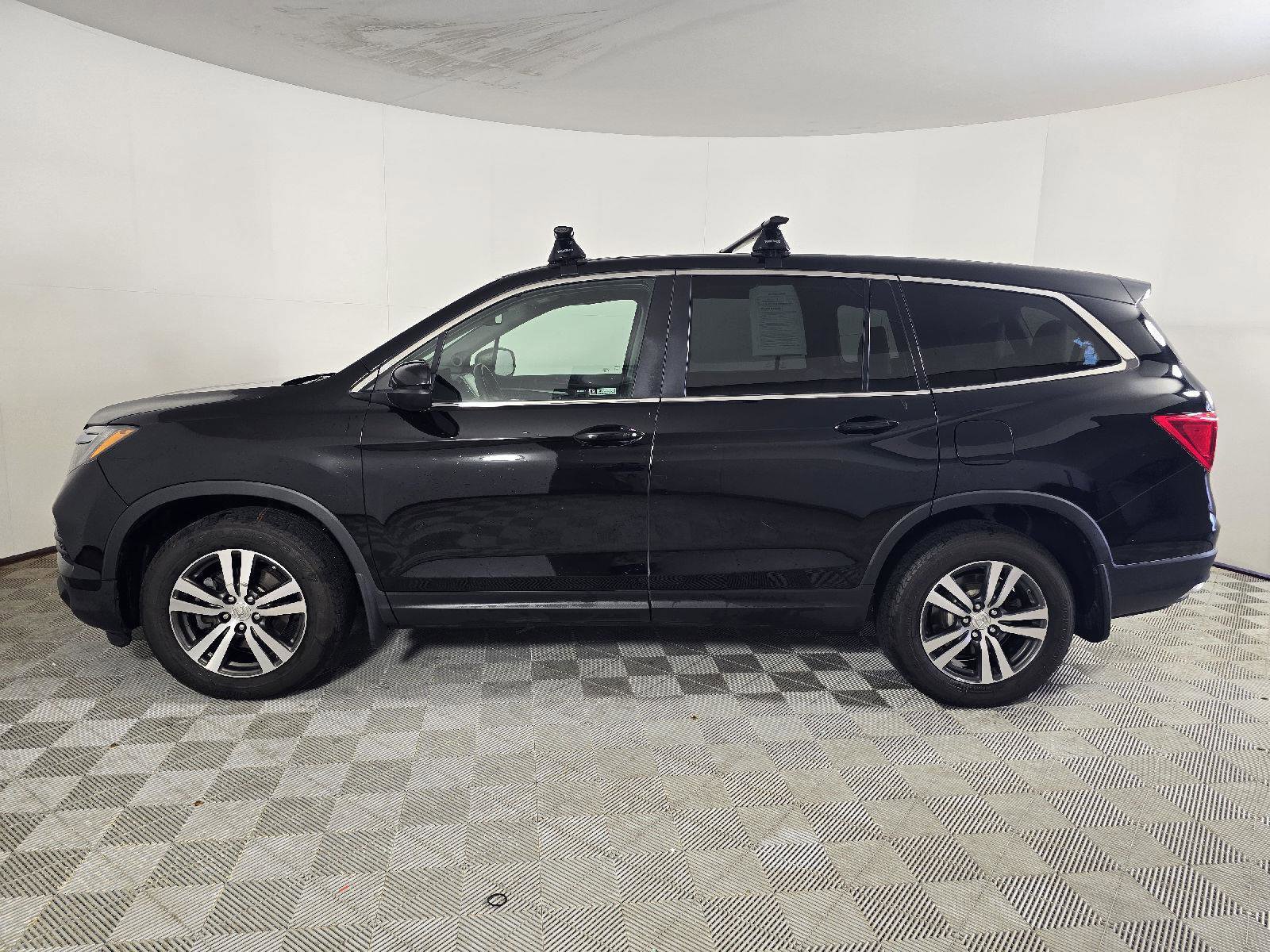 Used 2018 Honda Pilot EX-L image 9