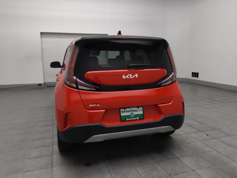 Used 2024 Kia Soul LX FWD image 6