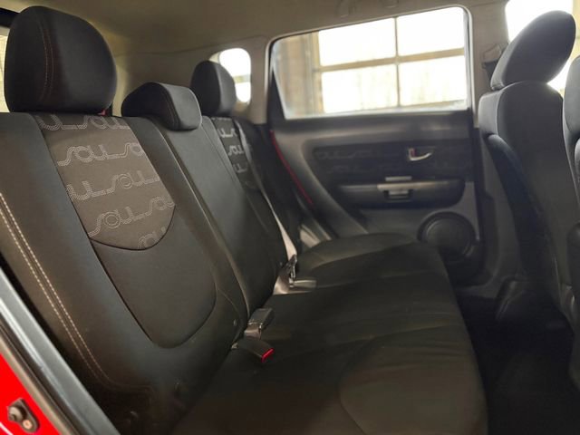 Used 2012 Kia Soul + image 23