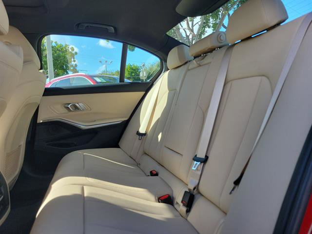 Used 2021 BMW 330i Sedan w/ Premium Package image 33