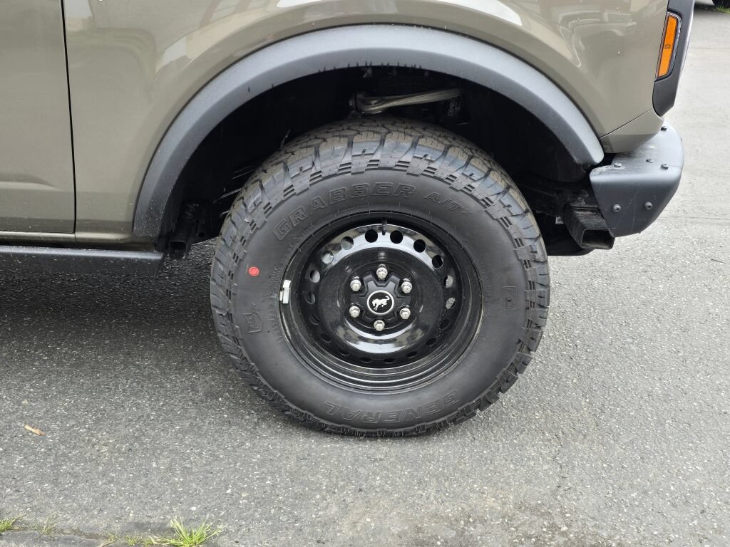 New 2026 Ford Bronco Big Bend w/ Black Diamond Package AWD/4WD image 9