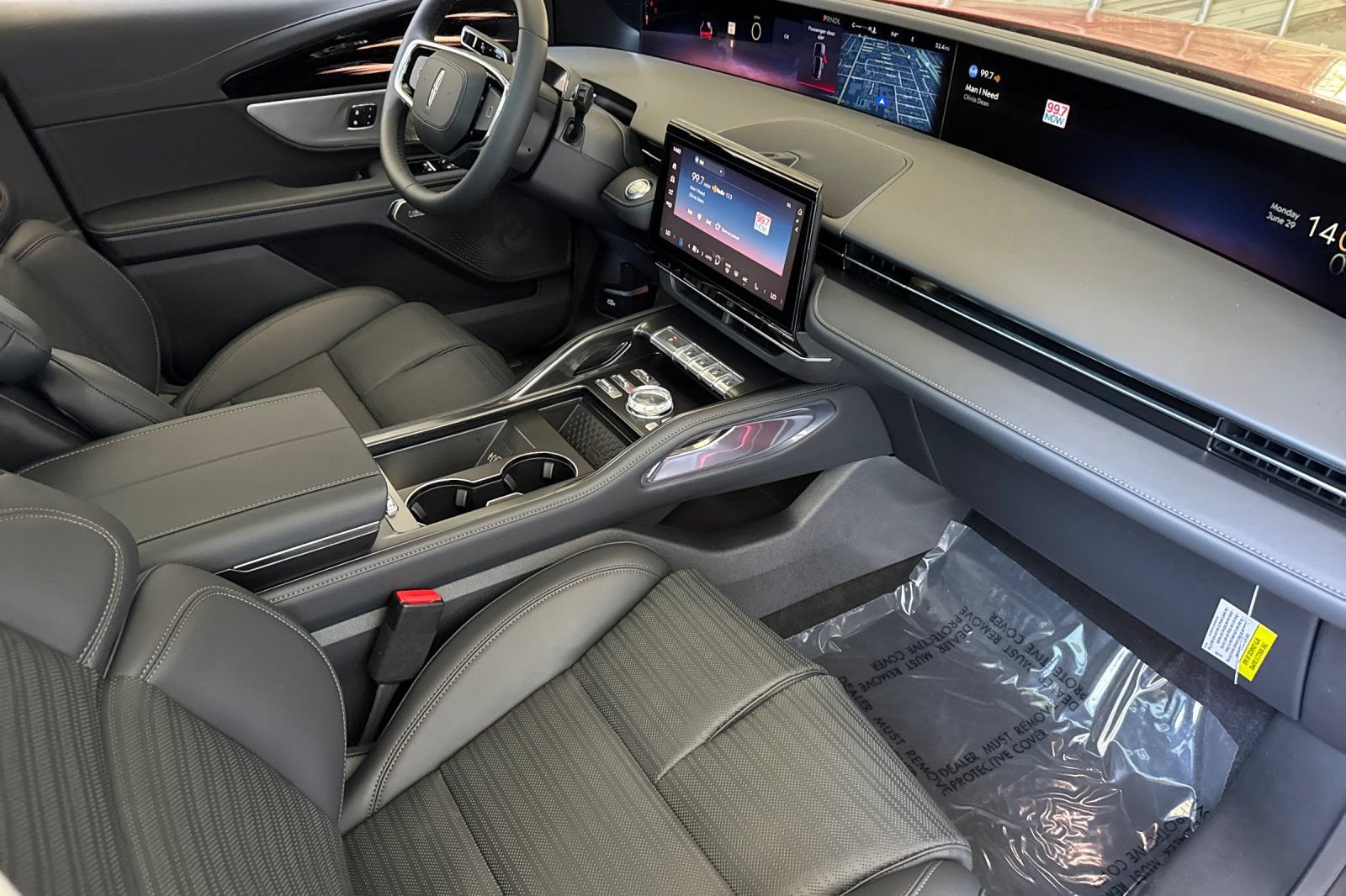 New 2026 Lincoln Nautilus Reserve AWD/4WD image 12