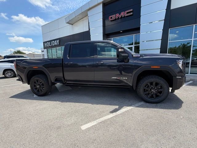 Used 2024 GMC Sierra 2500 AT4 w/ AT4 Premium Plus Package AWD/4WD image 6