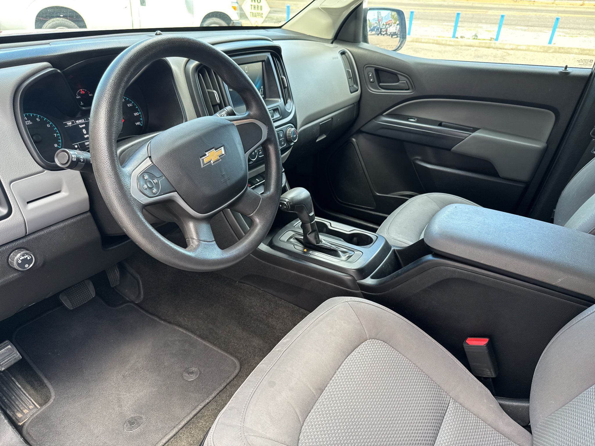 Used 2017 Chevrolet Colorado W/T w/ WT Convenience Package RWD image 21