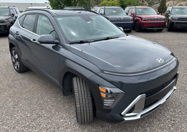 Used 2024 Hyundai Kona Limited AWD/4WD image 4
