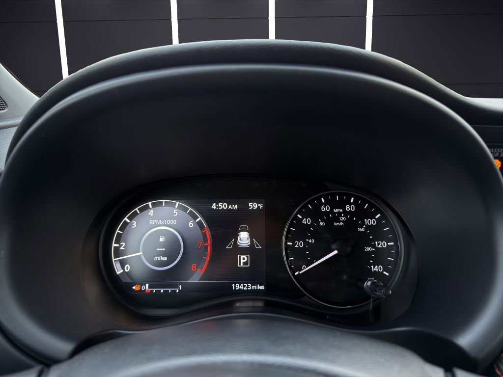 Used 2024 Nissan Kicks SR image 17