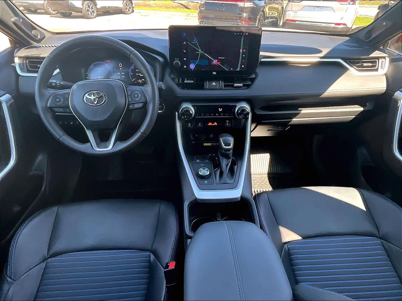 Used 2023 Toyota RAV4 XSE AWD/4WD image 21
