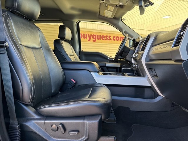 Used 2020 Ford F250 Lariat w/ Lariat Ultimate Package image 23