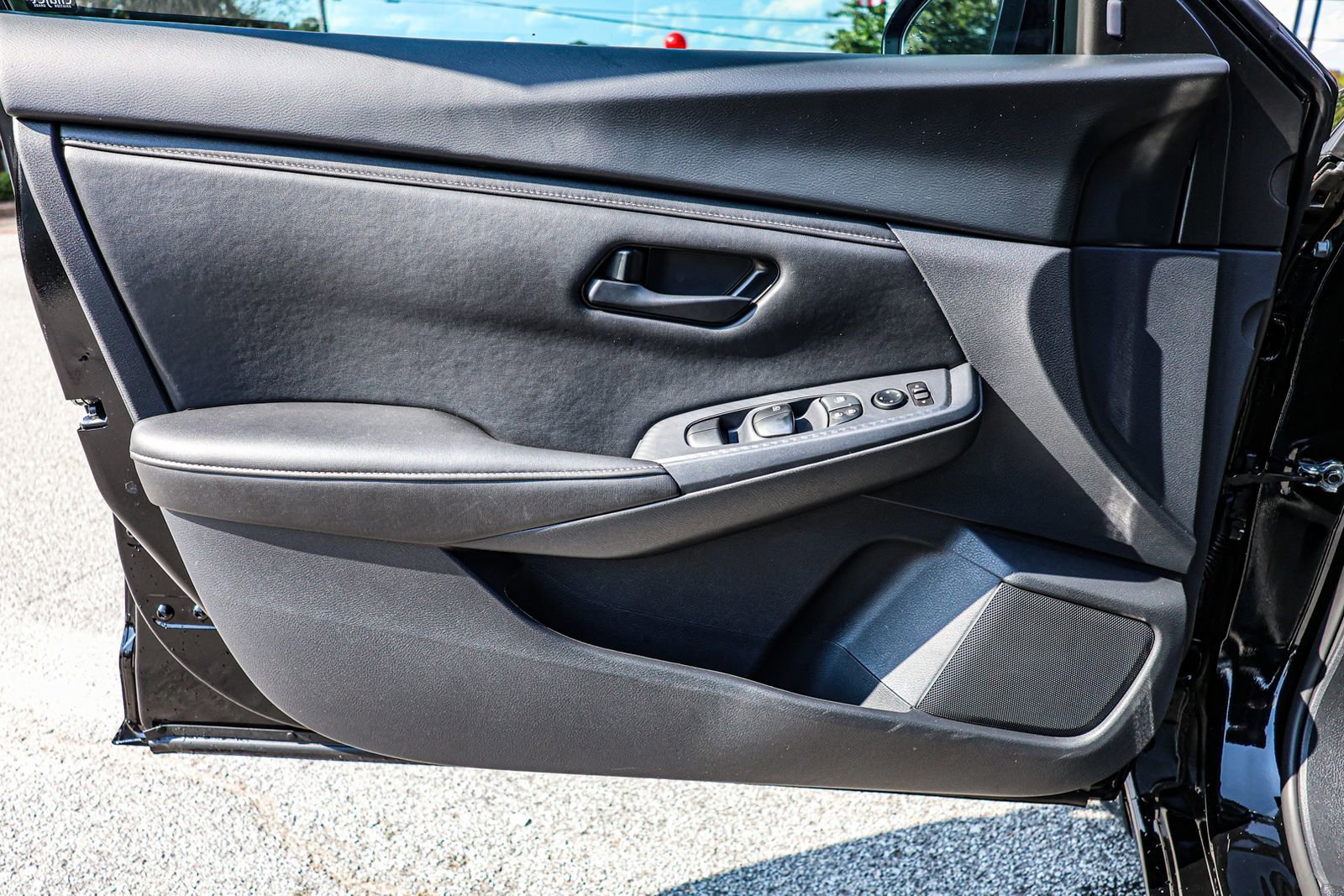 New 2024 Nissan Sentra S image 37