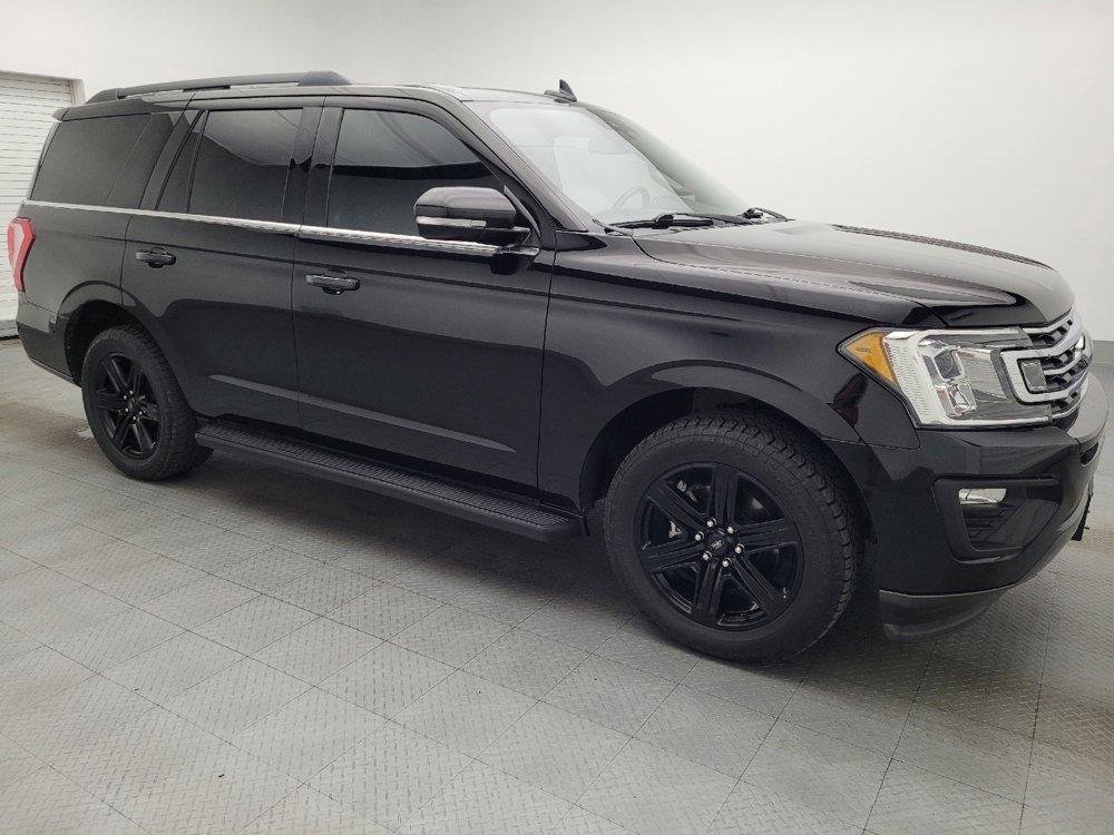 Used 2020 Ford Expedition XLT w/ Black Accent Package RWD image 11