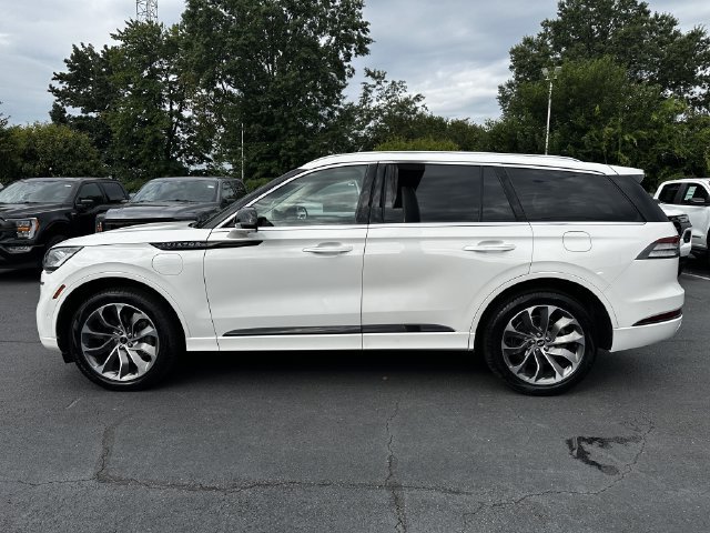 Certified 2023 Lincoln Aviator Grand Touring w/ Equipment Group 301A AWD/4WD image 8