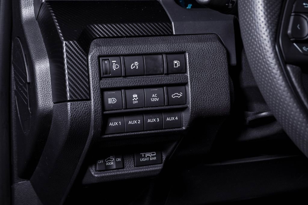 Used 2025 Toyota Tacoma TRD Pro image 24