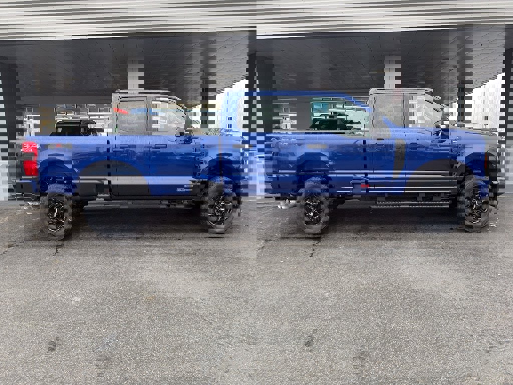 New 2026 Ford F250 XL image 3