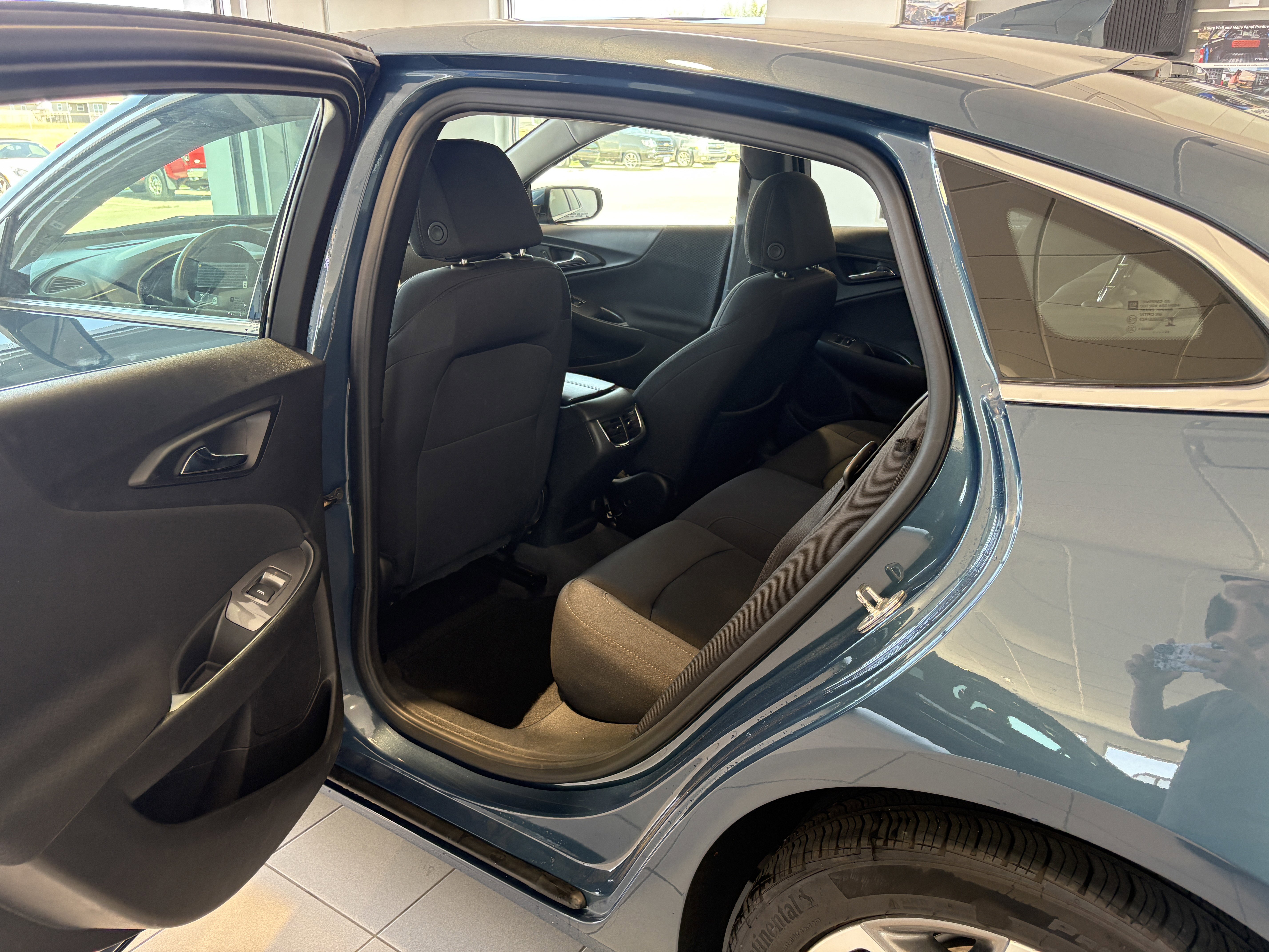 Used 2024 Chevrolet Malibu LT image 22