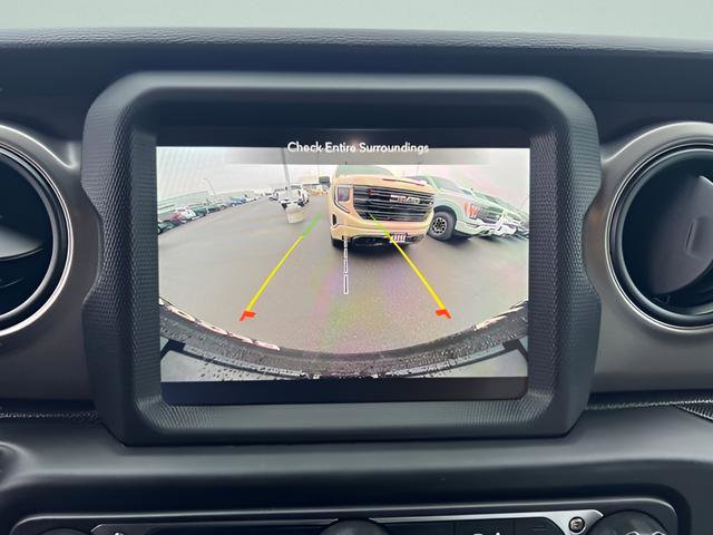 Used 2022 Jeep Wrangler Unlimited Sport image 18