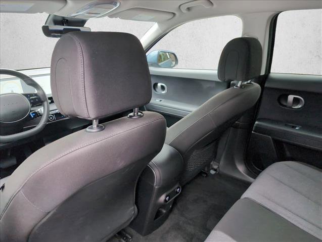 Certified 2024 Hyundai Ioniq 5 SE image 17
