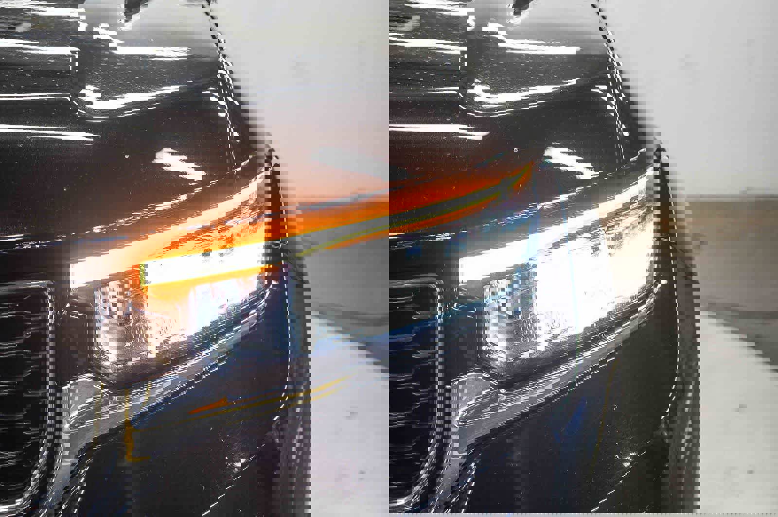 Used 2023 Jeep Grand Cherokee 4WD 4xe w/ Luxury Tech Group II image 7