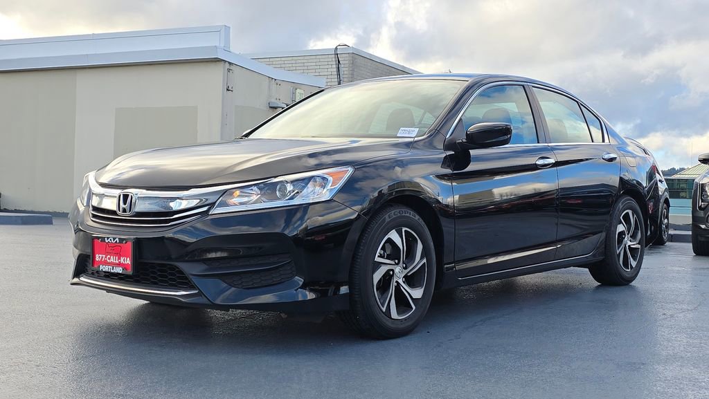 Used 2016 Honda Accord LX image 7