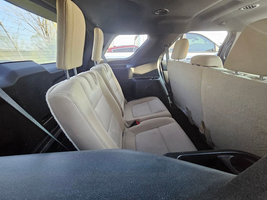 Used 2016 Ford Explorer XLT w/ Equipment Group 201A AWD/4WD image 5
