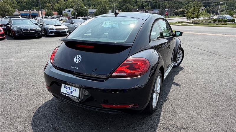 Used 2018 Volkswagen Beetle 2.0T FWD image 6