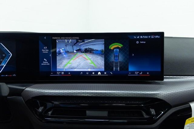 Certified 2025 BMW 330i xDrive Sedan w/ Premium Package image 17