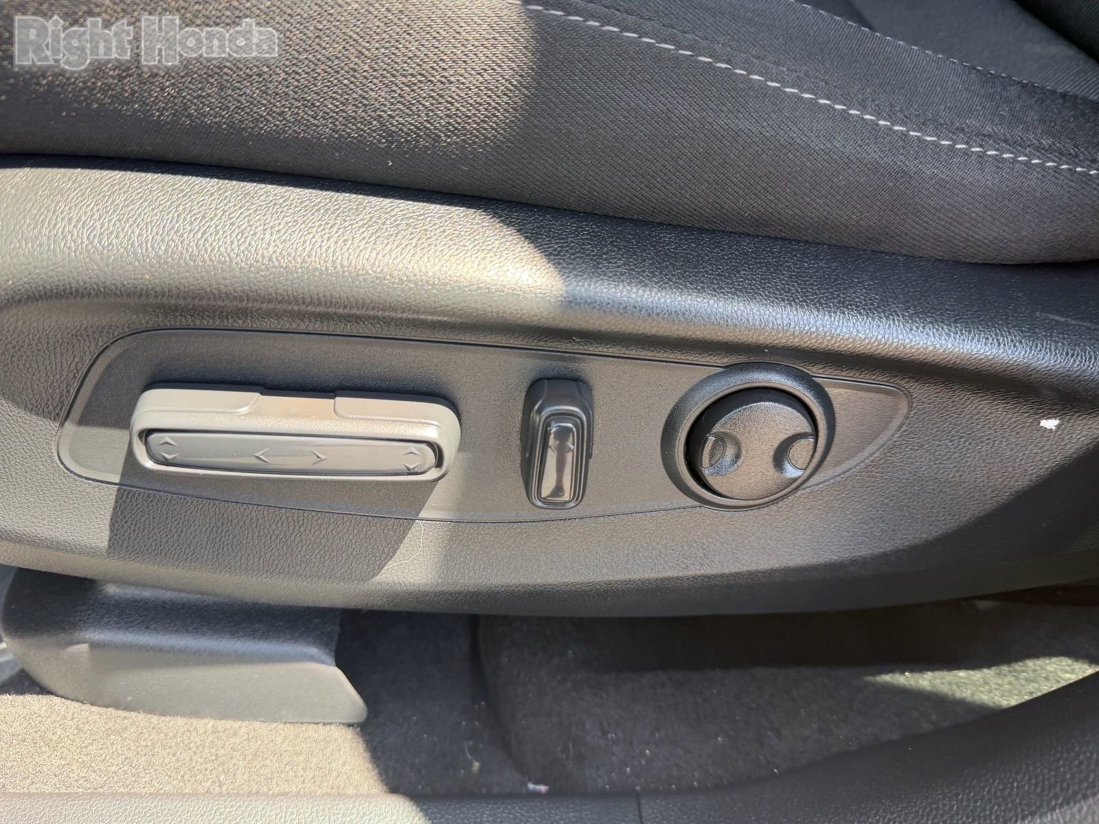 Certified 2024 Honda CR-V EX image 24