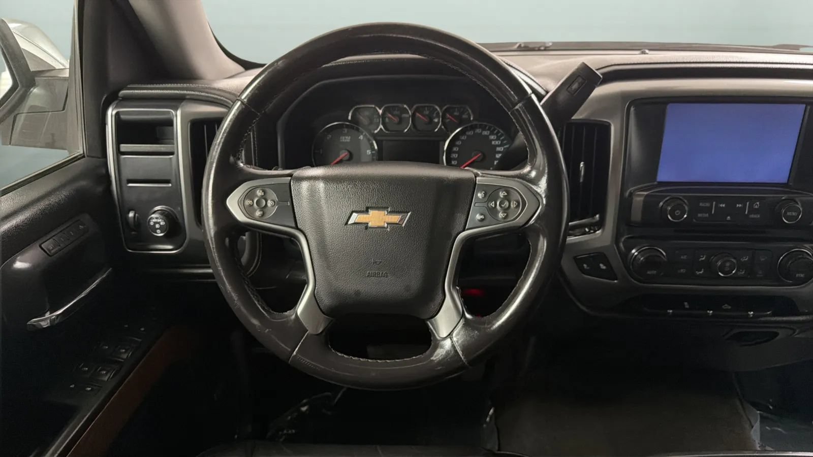 Used 2016 Chevrolet Silverado 1500 LTZ w/ Sport Package RWD image 10