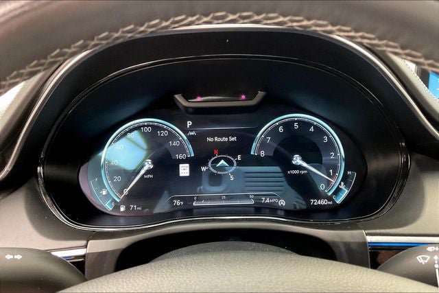 Used 2023 Genesis GV70 3.5T Sport w/ Sport Prestige Package AWD/4WD image 25