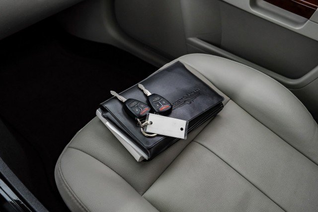 Used 2006 Chrysler 300 Touring image 56