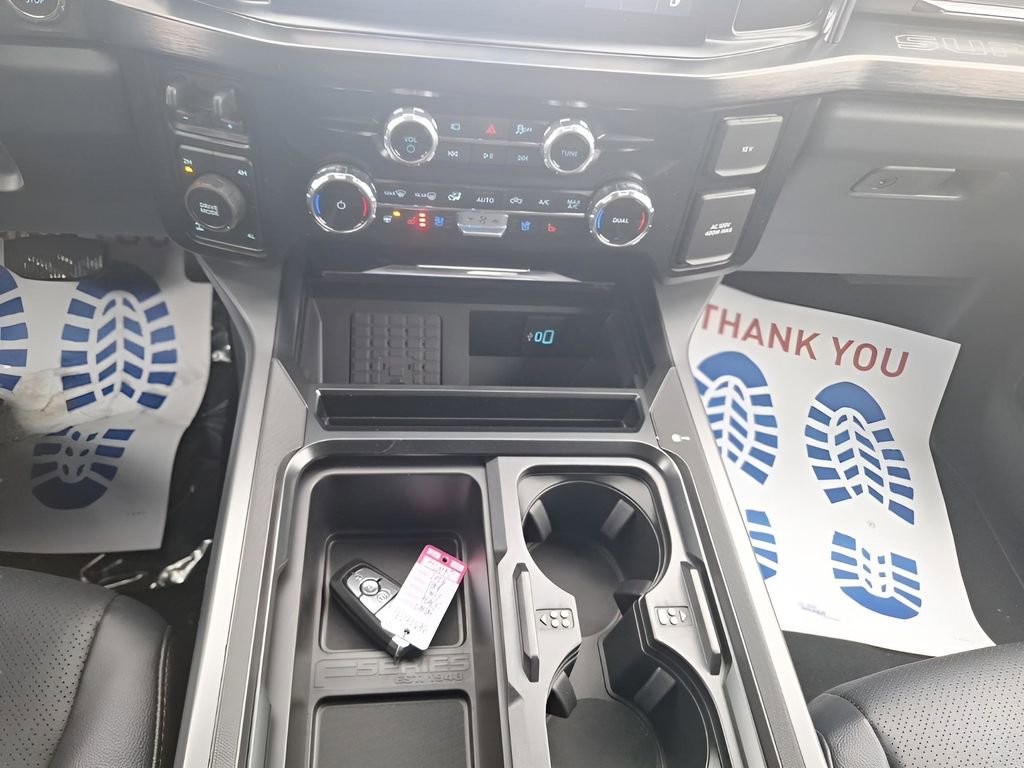 New 2026 Ford F350 Lariat w/ Black Appearance Package image 29