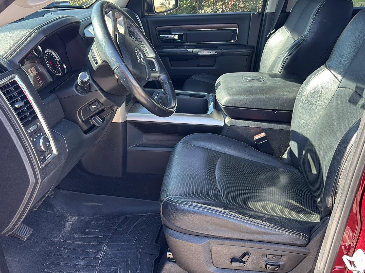 Used 2017 RAM 1500 Laramie w/ Convenience Group RWD image 13