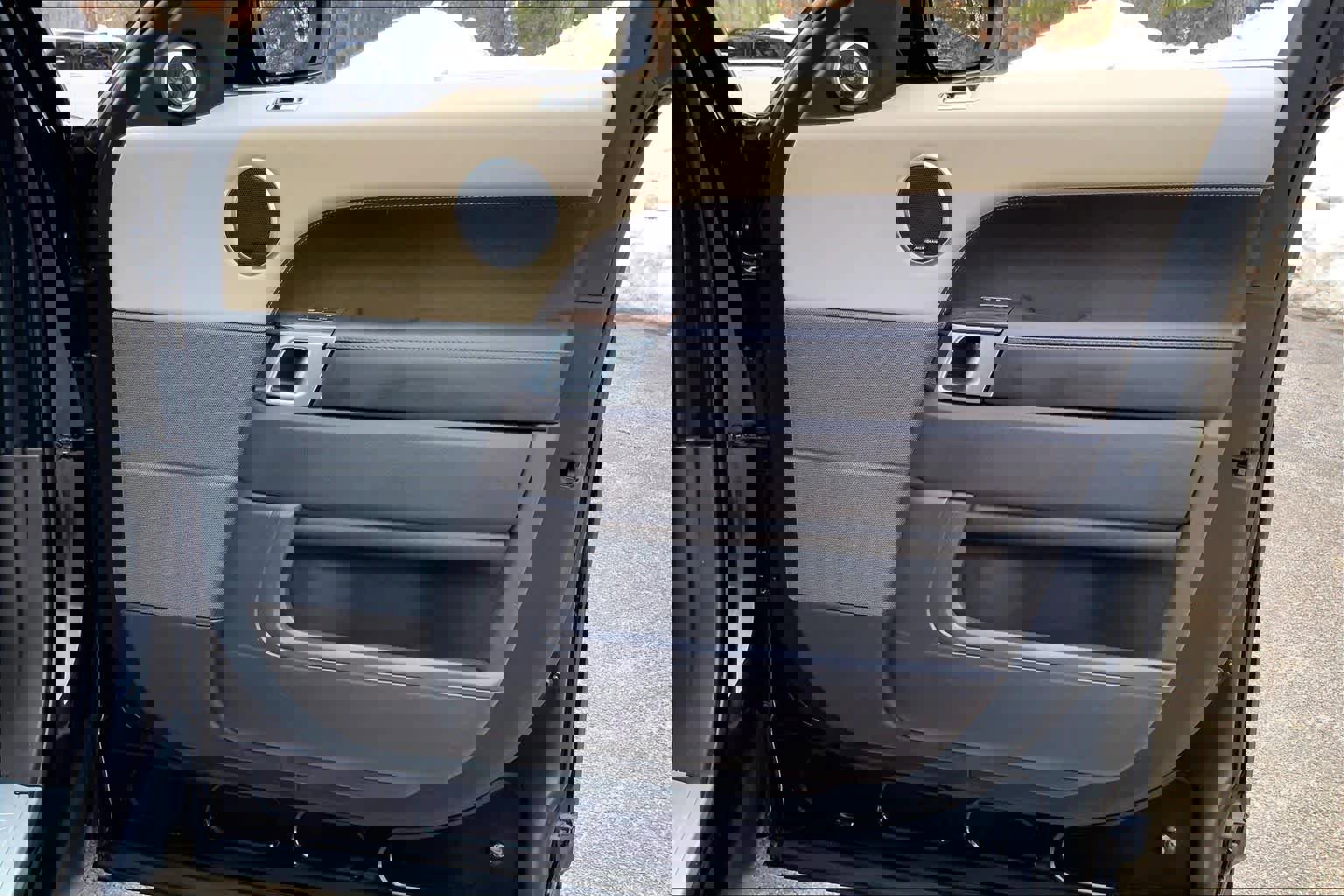 Used 2021 Land Rover Range Rover Sport HSE Silver Edition image 21