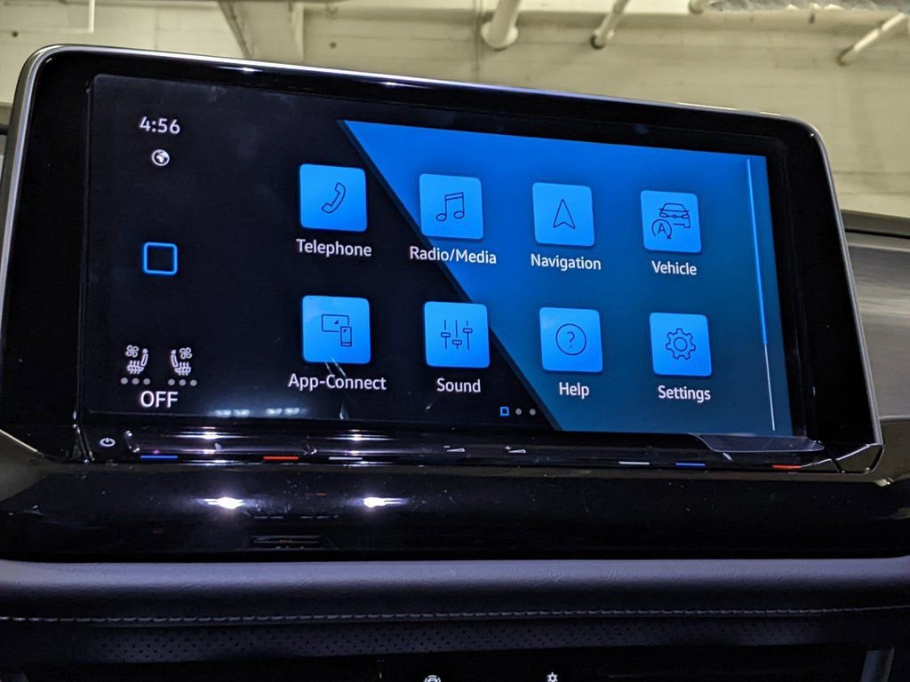 New 2026 Volkswagen Atlas Cross Sport SE image 15