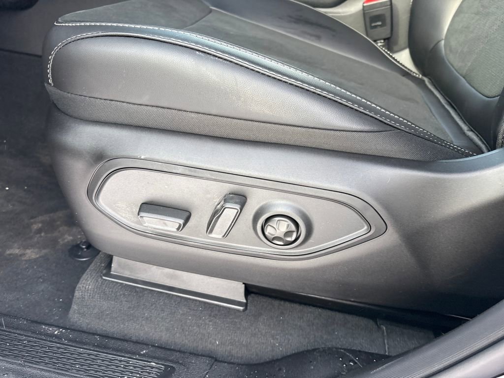 New 2026 Jeep Grand Cherokee Altitude image 16