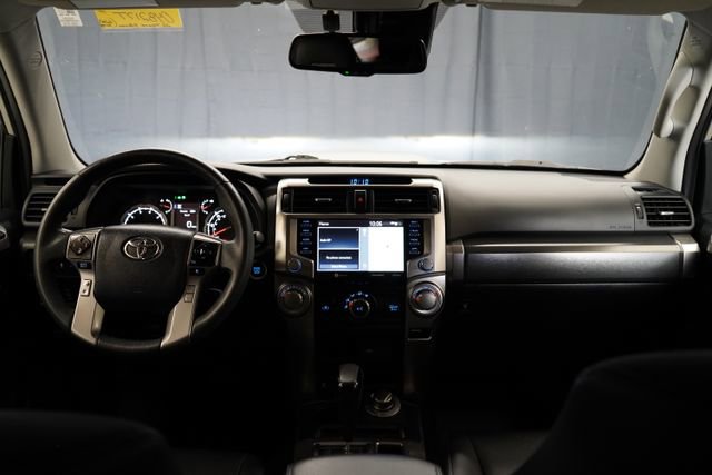 Used 2022 Toyota 4Runner TRD Sport AWD/4WD image 15