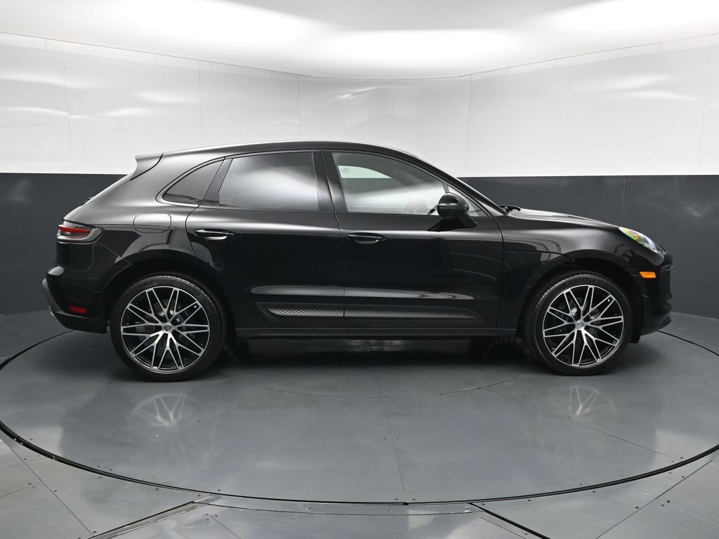 New 2026 Porsche Macan AWD/4WD image 13