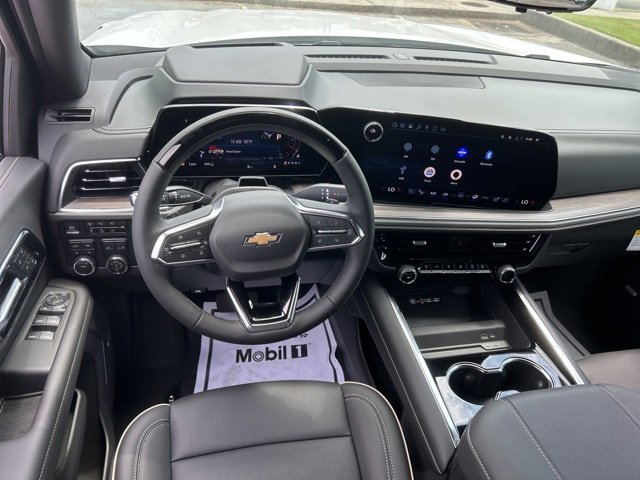 New 2025 Chevrolet Suburban Premier image 28