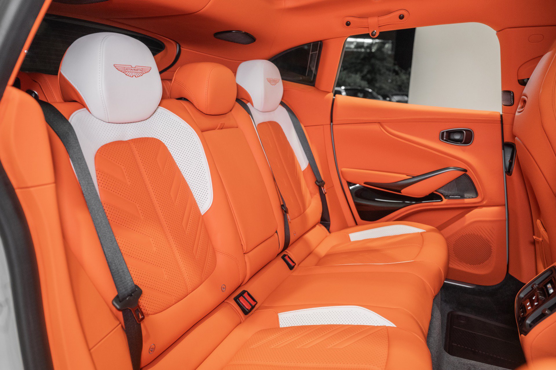 New 2026 Aston Martin DBX 707 AWD/4WD image 19