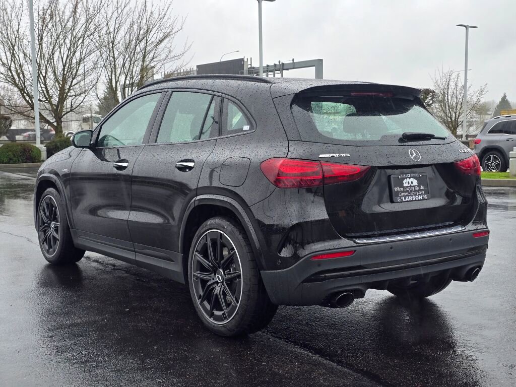 New 2026 Mercedes-Benz GLA 35 AMG 4MATIC image 4