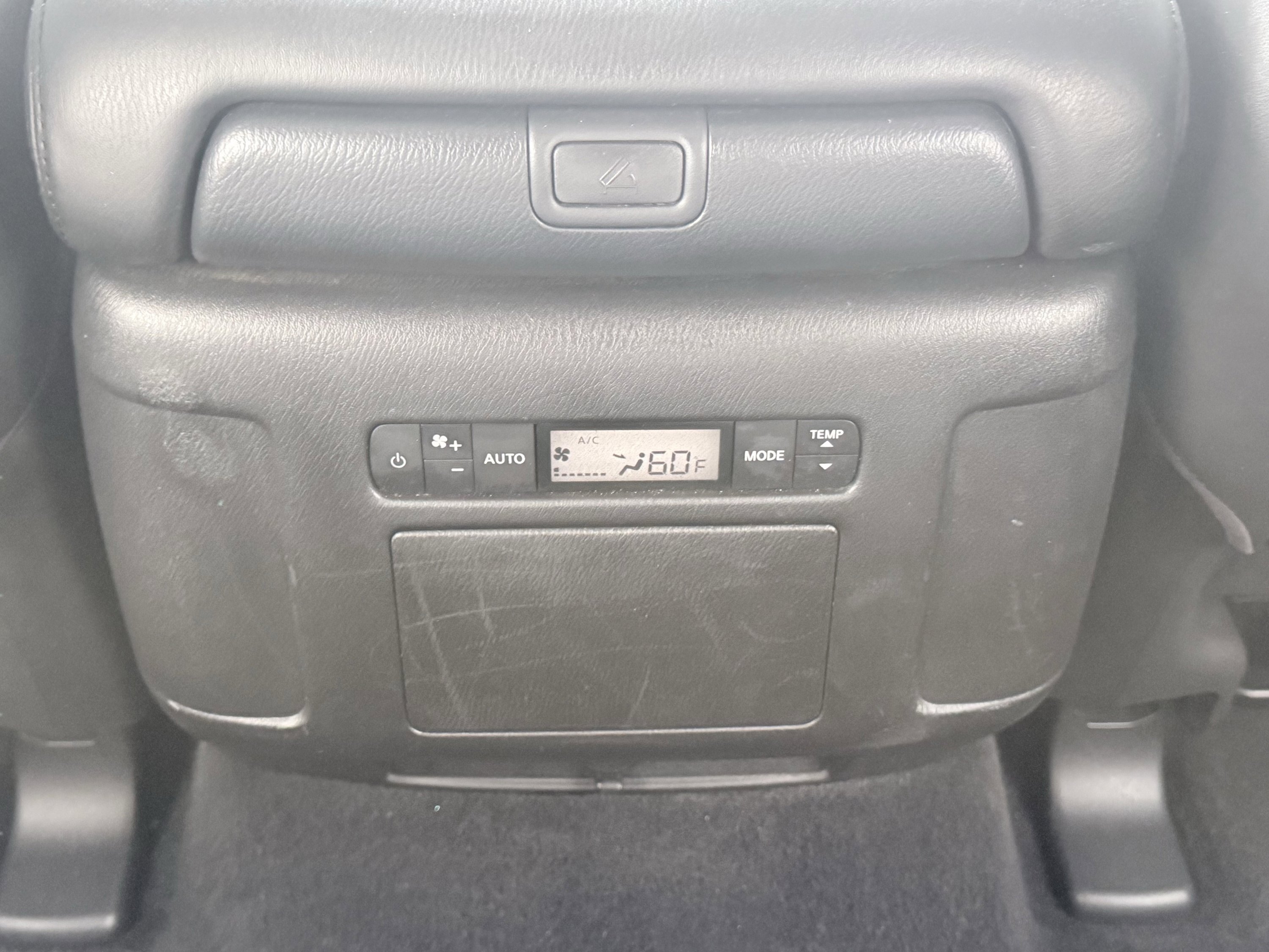 Used 2021 Nissan Armada SV w/ SV Appearance Package image 70