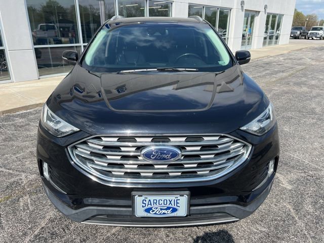 Used 2019 Ford Edge Titanium AWD/4WD image 2