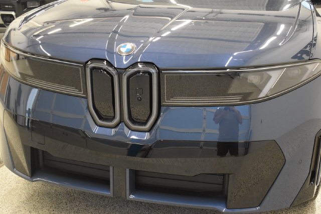 New 2027 BMW iX3 50 xDrive w/ M Sport Package AWD/4WD image 14