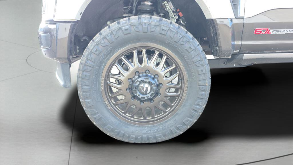 Used 2025 Ford F450 King Ranch w/ FX4 Off-Road Package image 15