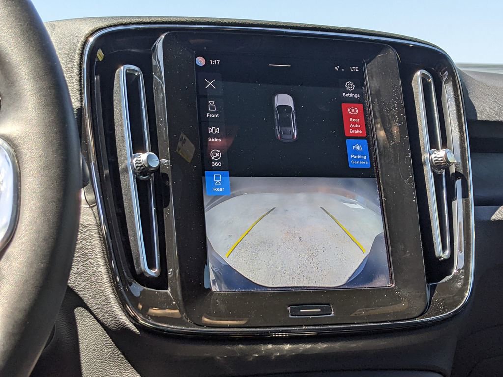 Certified 2023 Volvo C40 P8 Recharge Plus image 17