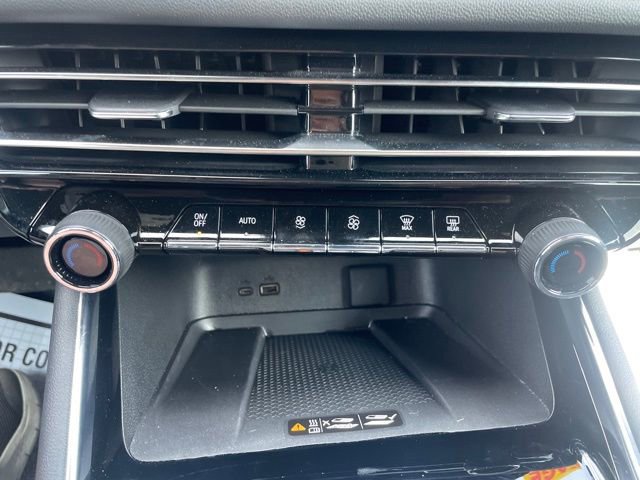 Used 2024 Chevrolet Traverse RS w/ LPO, Floor Liner Package image 27