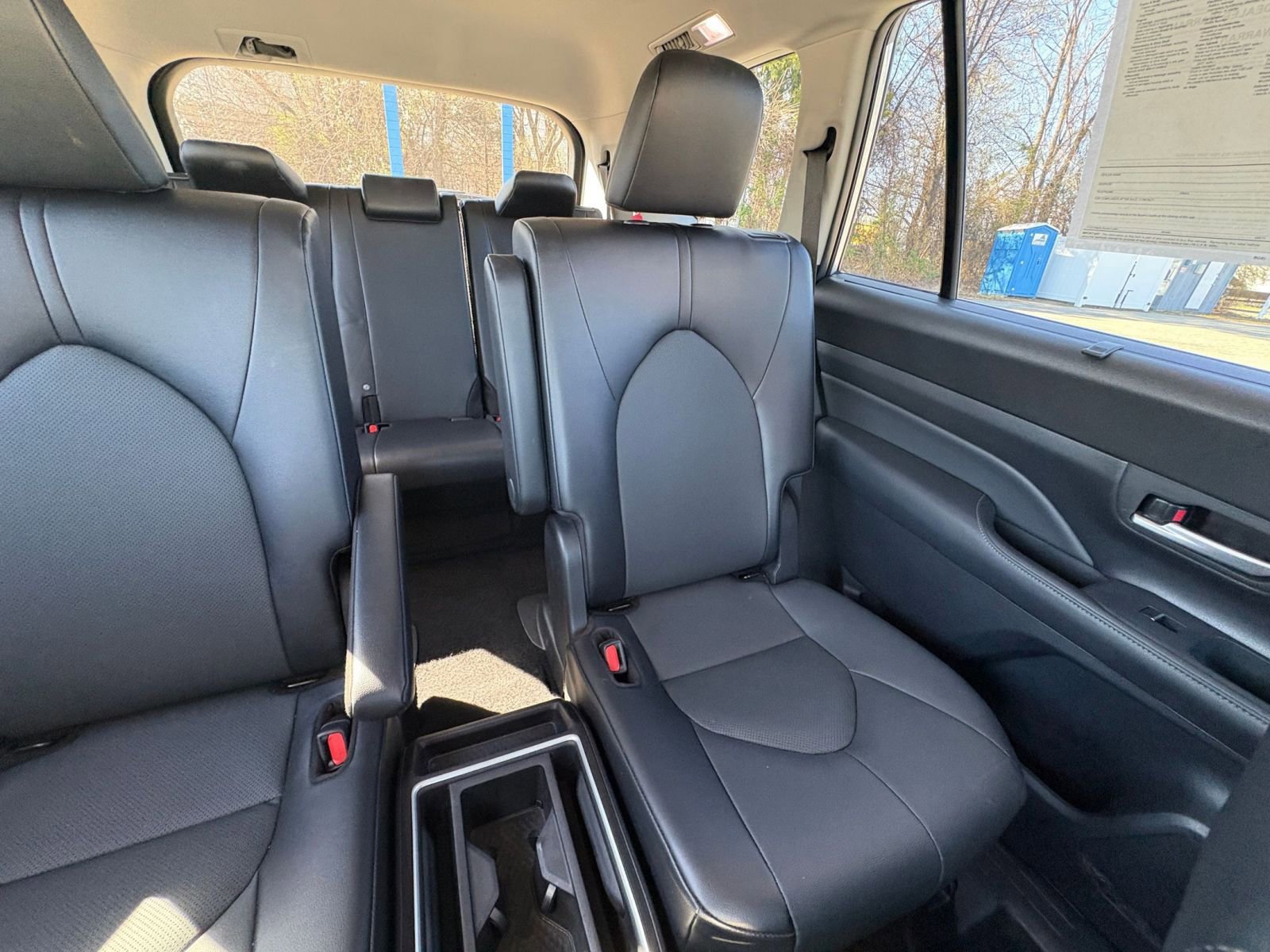 Used 2025 Toyota Grand Highlander FWD image 39