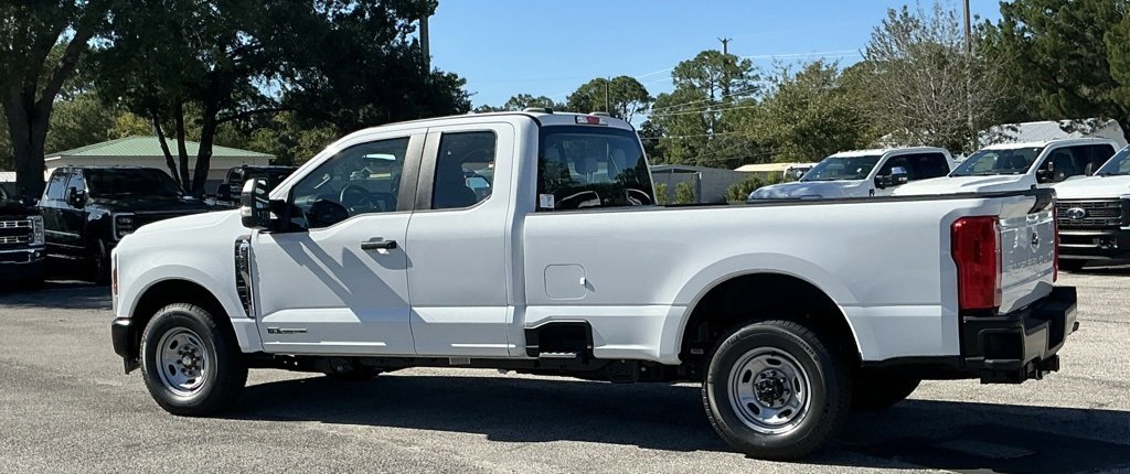 New 2026 Ford F350 XL image 5